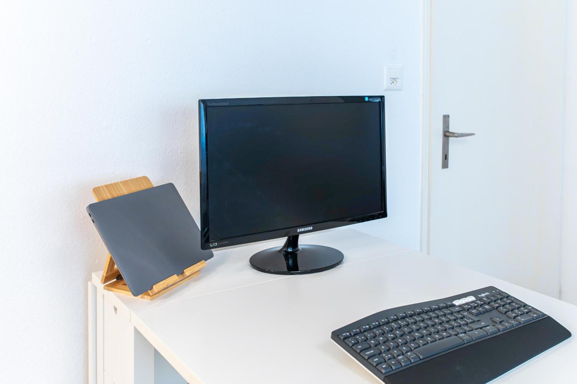 Expo-Basel-Ch Apt, Amazon Prime Video, Wifi, Coffee & Tee, Popcorn, Kitchen Экстерьер фото