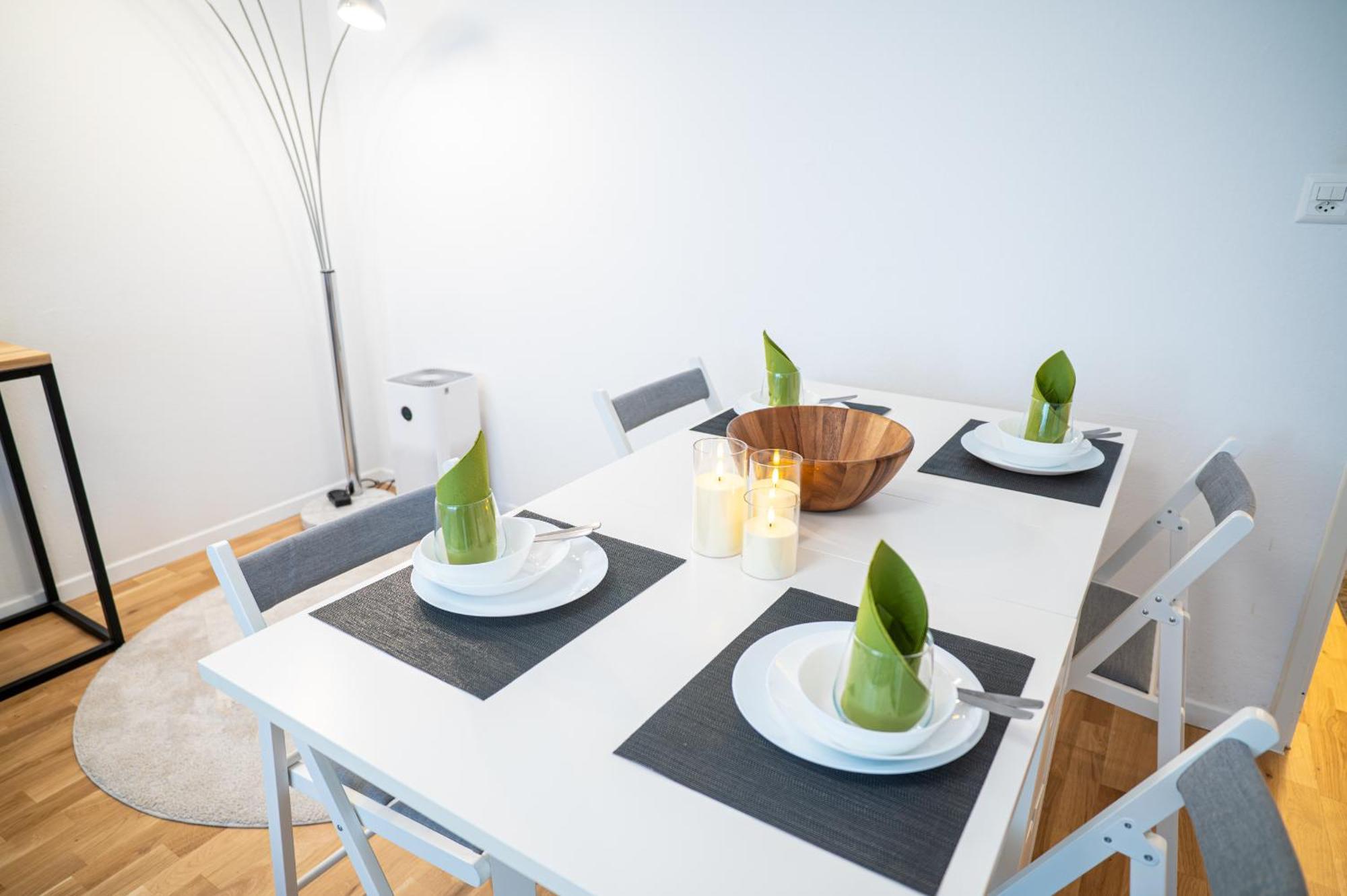 Expo-Basel-Ch Apt, Amazon Prime Video, Wifi, Coffee & Tee, Popcorn, Kitchen Экстерьер фото
